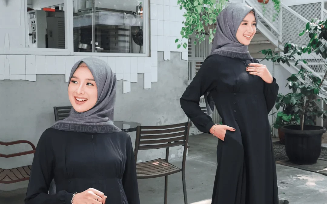 gamis hitam