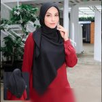10 Warna Hijab Yang Dapat Membuat Wajah Tampil Lebih Cerah