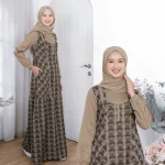 10 Gamis Kotak Kotak Modern Ethica Tampil Trendy & Kekinian
