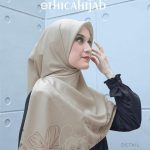 Keutamaan dan Hukum Berhijab Bagi Wanita Muslimah