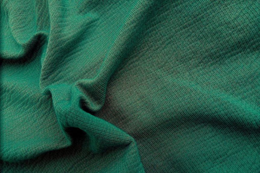 10 Cara Menghilangkan Luntur pada Baju Berwarna Efektif!