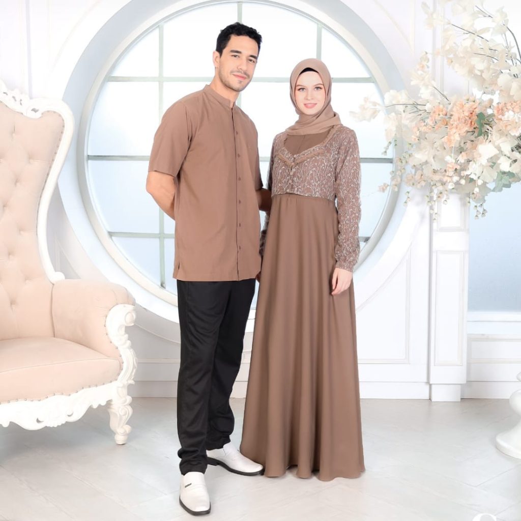 Sarimbit Keluarga Couple