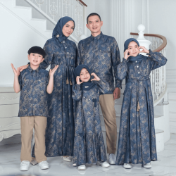 ROYAL 42 POWDER PUFF